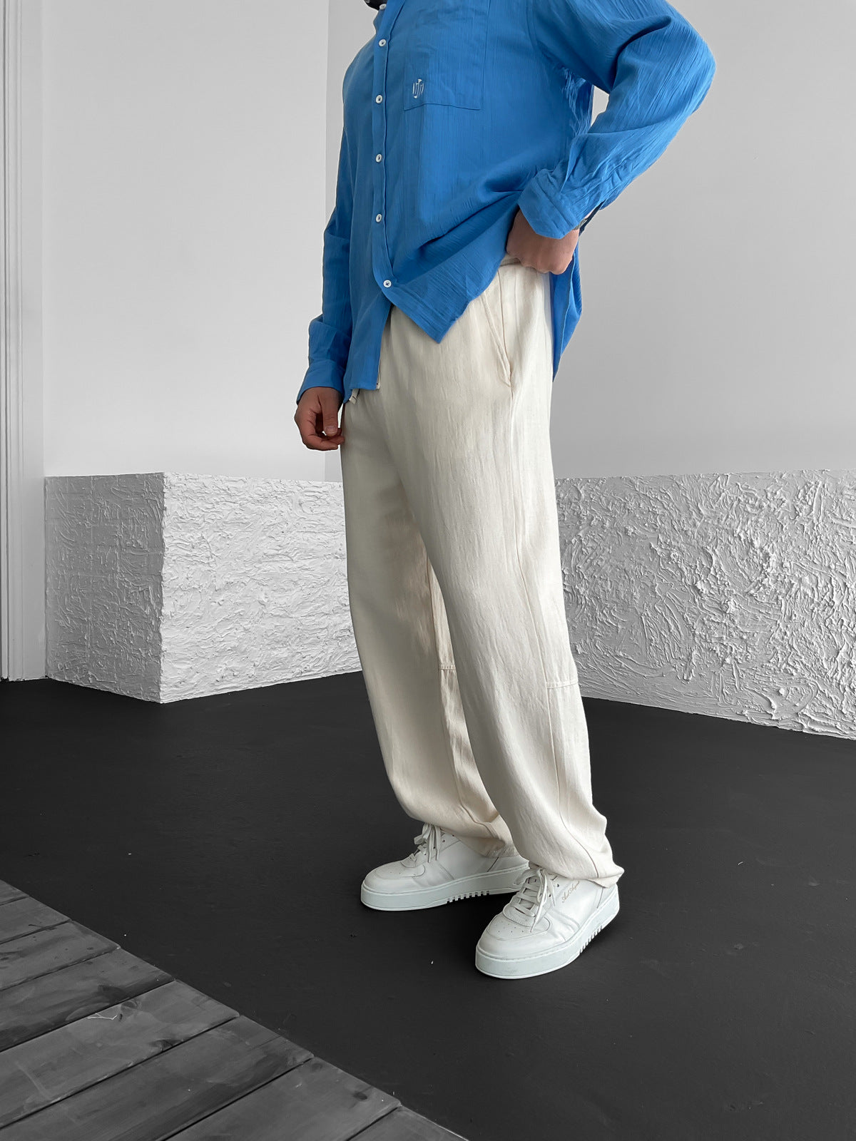 Ecru Pleated Baggy Linen Trousers