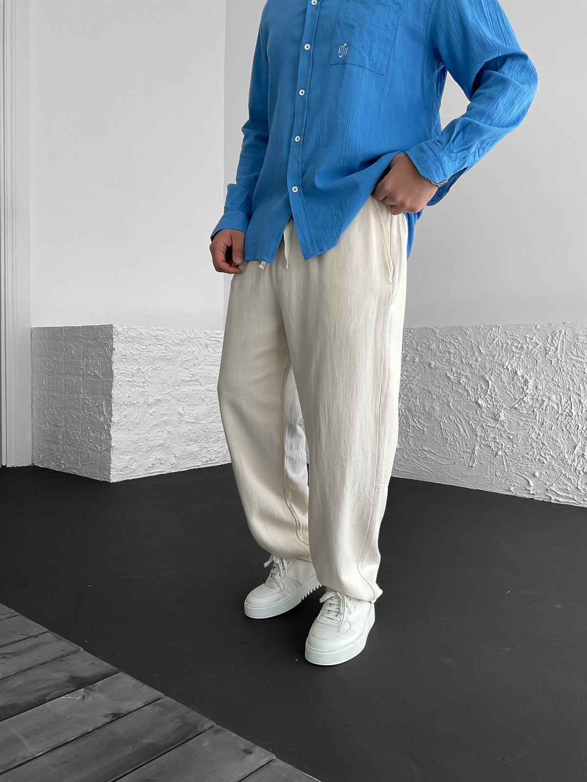 Ecru Pleated Baggy Linen Trousers