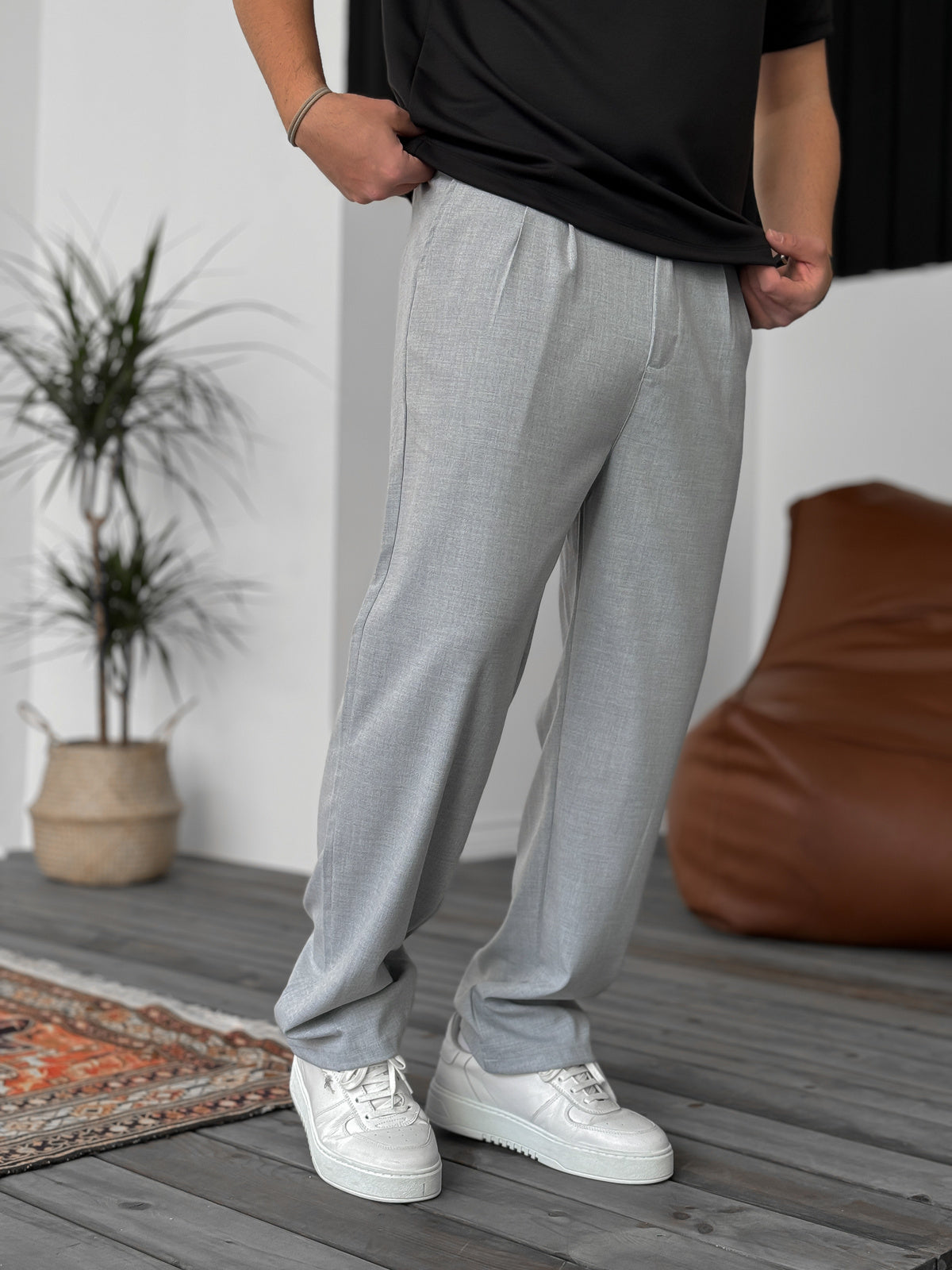 Gray Loose Patterned Fabric Trousers