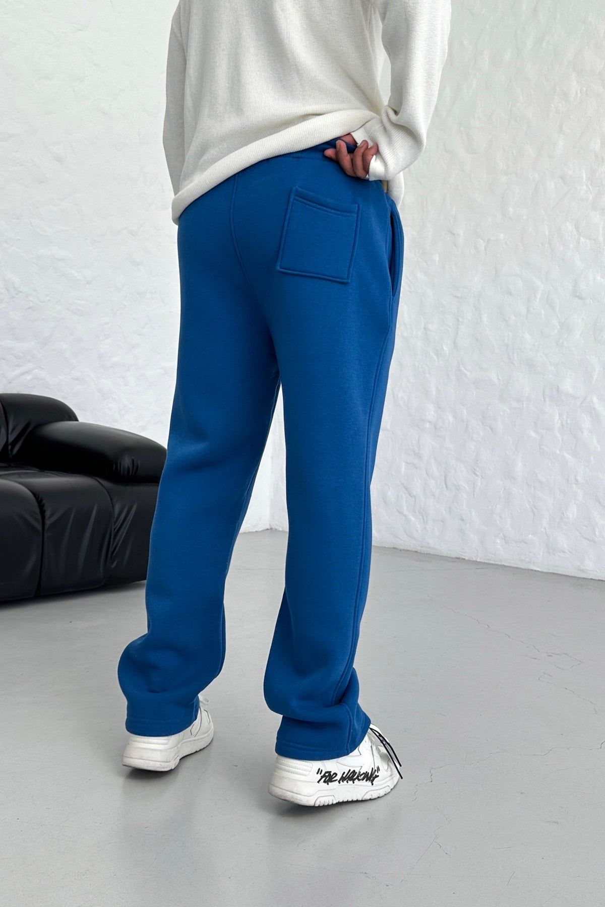 BAGGY MOLD THREE YARN TRACKSUIT • BLUE