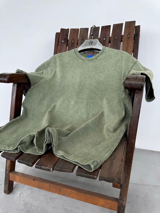 WASHED TWO THREAD TSHIRTS WITH REAR DETAILED • GREEN