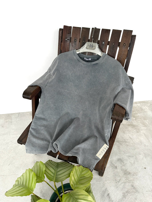 WASHED TWO THREAD SPRING DETAIL T-SHIRT • GRAY