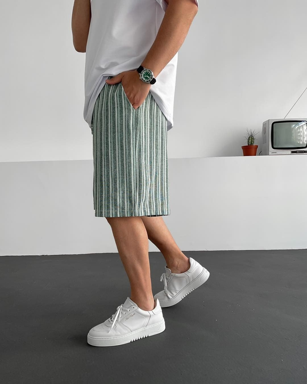 Green Patterned Linen Short