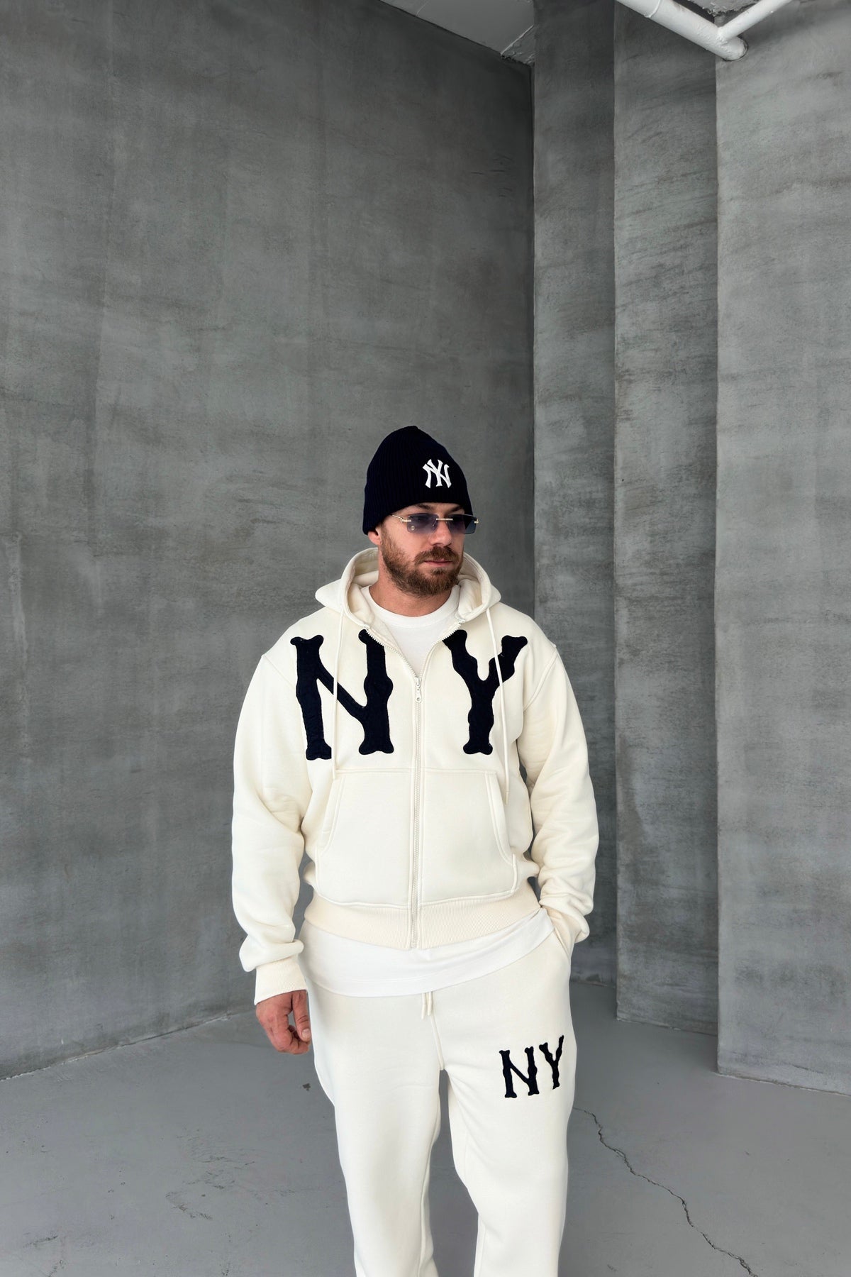 OVERSIZED THREE THREAD NY EMBROIDERED TRACKSUIT • CREAM