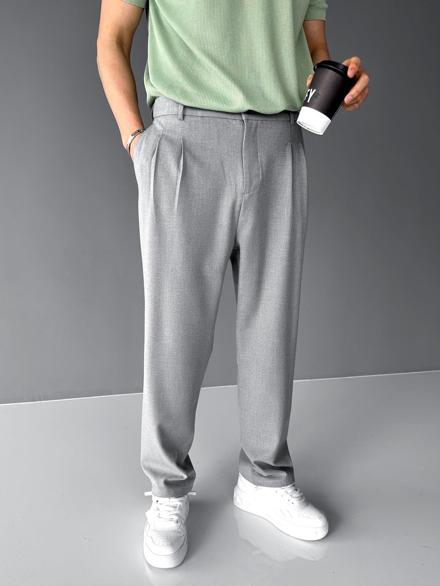 Loose Gray Pleated Comfortable Trousers